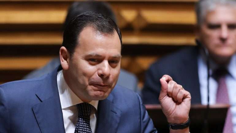 O projeto-lei será votado na sexta-feira na generalidade, especialidade e votação final global