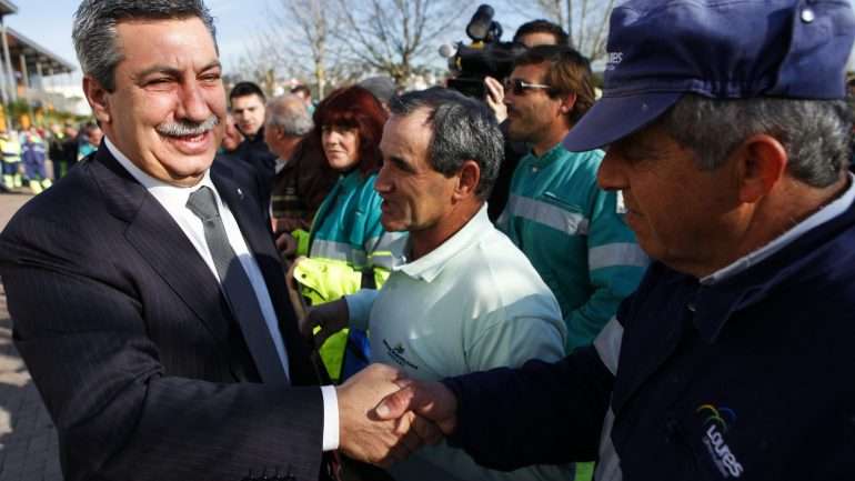 A notícia da candidatura de Carlos Teixeira foi adiantada esta semana pela Antena 1