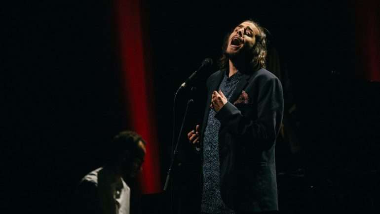 Salvador e Júlio Resende ao piano