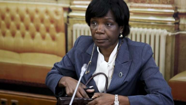 ASJP para António Costa sobre ministra da Justiça: "Só a sua vontade política pode agora resolver este impasse"