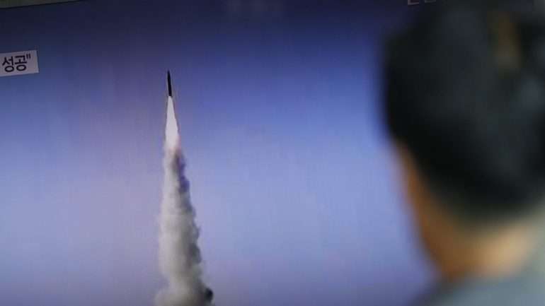 A Coreia do Norte tem aumentado nos meses mais recentes os seus testes com mísseis balísticos e pretende construir mísseis nucleares