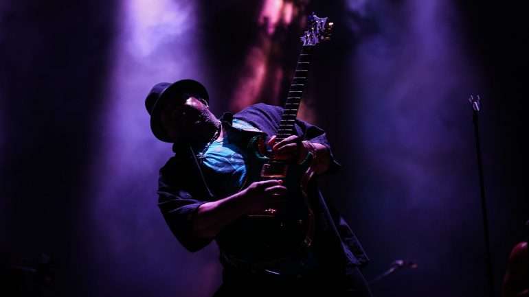Levi Seacer, Jr., guitarrista da The New Power Generation