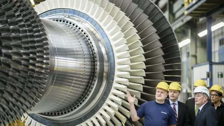 De acordo com um comunicado, a Siemens vai vender as participações minoritárias que detém no grupo russo Interautomatika