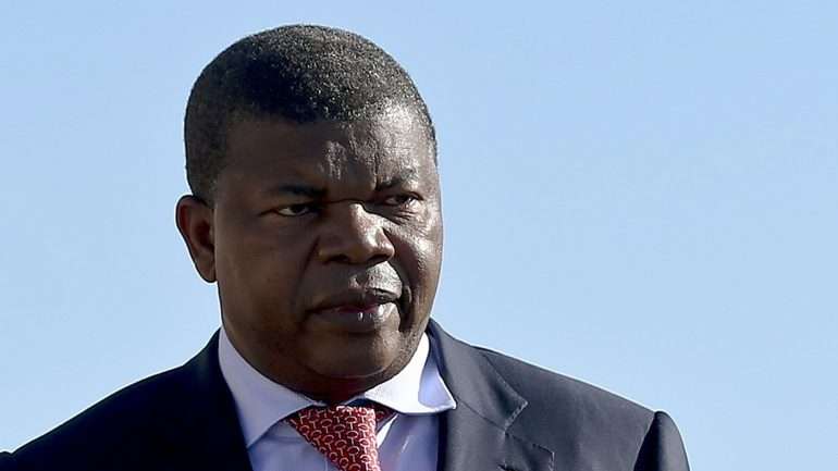 João Lourenço apelou ainda ao o "voto certo" aos militantes, amigos e simpatizantes do MPLA para que alcancem "uma vitória forte e convincente"