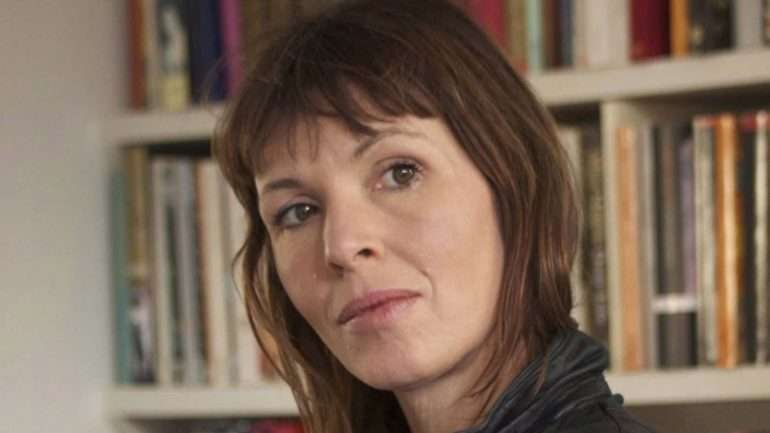 Rachel Cusk usa a realidade à sua volta para os seus livros. "Tenho de estar preparada para aborrecer e irritar as pessoas."