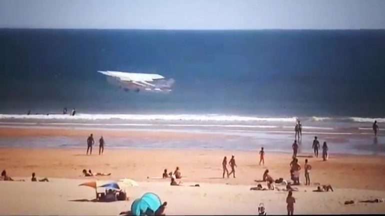 Imagens captadas pelo site Surfline
