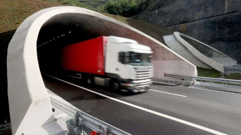 Em junho já tinha ardido um autocarro no túnel do Marão, também no sentido Amarante-Vila Real