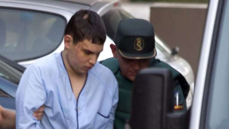 Mohamed Houli Chemlal, de 21 anos, foi ouvido esta terça-feira juntamente com outros três suspeitos detidos