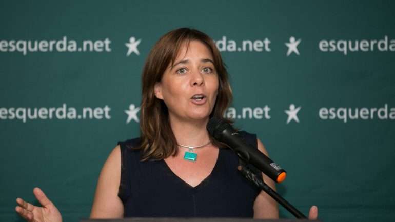 Catarina Martins diz que os trabalhadores da PT/Meo estão sob vítimas de "assédio" e de "perseguição"