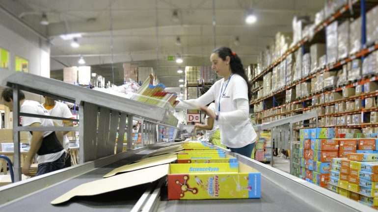 Com estas contratações, a equipa vai contar com mais de 660 pessoas nos escritórios de Lisboa, Porto, Madrid, Londres, e a fábrica em Loures
