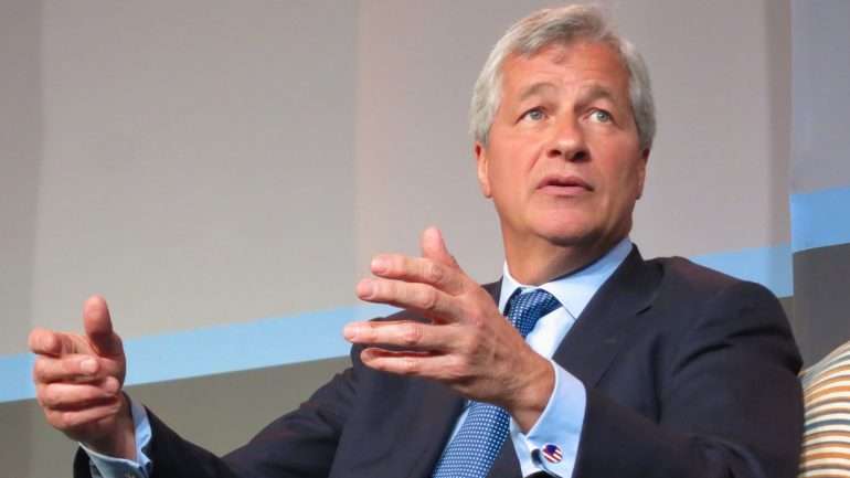 Para Jamie Dimon, presidente do JP Morgan, a coisa "não vai acabar bem"