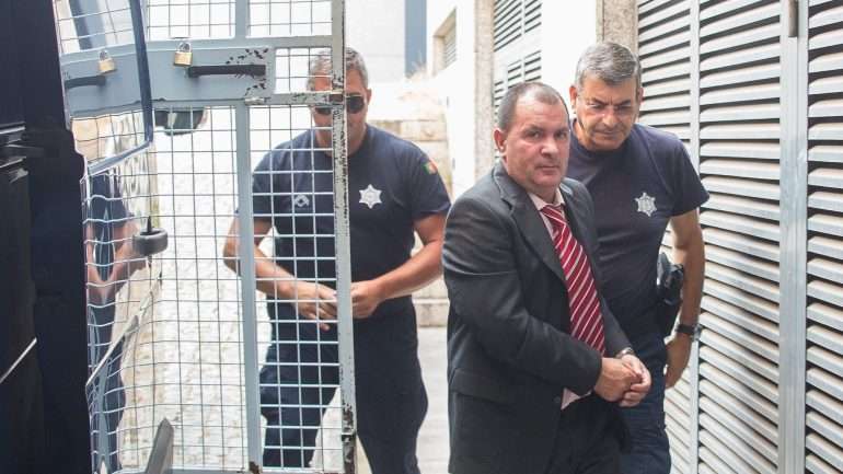 Francisco Leitão foi condenado a 25 anos de prisão em 2012 por três crimes de homicídio e de ocultação de cadáver