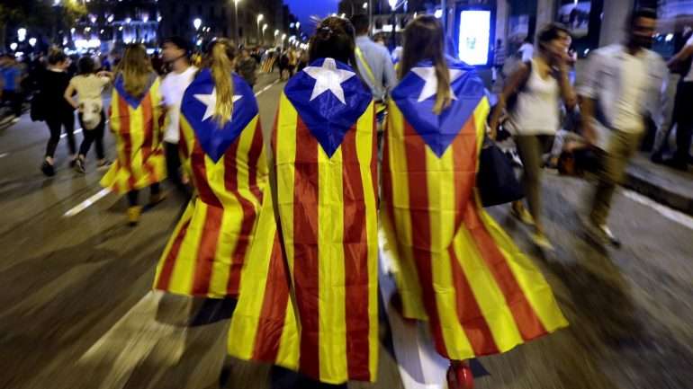 90% dos catalães votaram a favor da independência no referendo