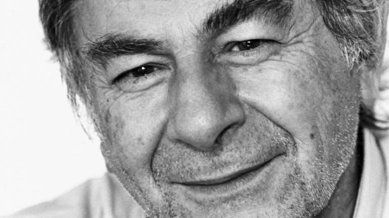 Raduan Nassar venceu o Prémio Camões, o mais importante prémio de literatura em língua portuguesa, em 2016