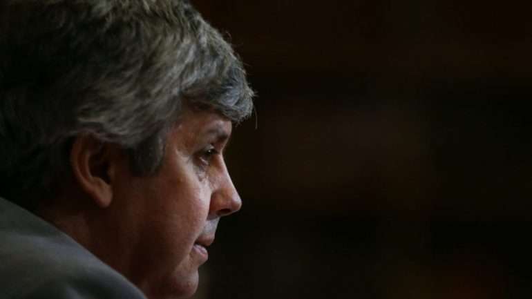 Mário Centeno e a sua equipa continuam numa espécie de campanha não oficial para a liderança do Eurogrupo