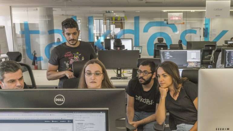 A Talkdesk vai apostar em parcerias com várias universidades, a fim de recrutar recém-licenciados
