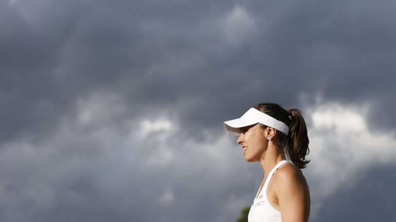 Martina Hingis tem 37 anos e 23 de carreira profissional