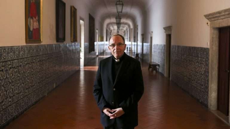 "Não ligaria o problema do celibato à falta de vocações", disse D. Manuel Clemente
