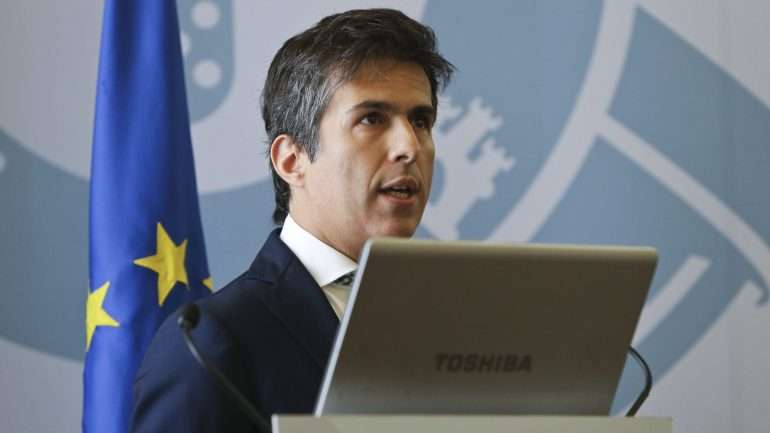 Adolfo Mesquita Nunes refere que o atual governo decidiu "por sua livre vontade" alugar o Panteão Nacional para o jantar da Web Summit