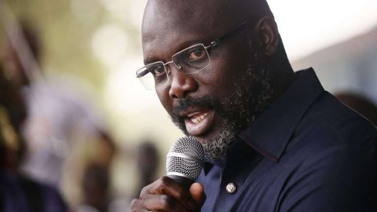 Analistas locais a considerarem George Weah favorito