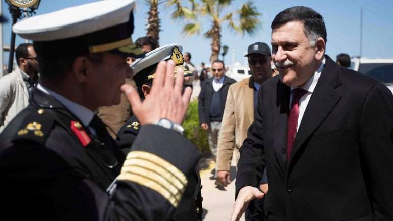 Fayez Serraj indicou que a Comissão Eleitoral da Líbia iniciou o registo de eleitores