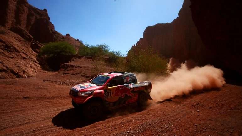 Nasser Al-Attiyah ganhou duas edições do Dakar (e pelo meio foi medalha de bronze no tiro nos Jogos Olímpicos)
