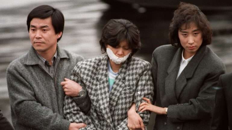 Kim Hyun-hui foi intercetada no Bahrein e confessou ter colocado a bomba no avião sul-coreano que vitimou 115 pessoas