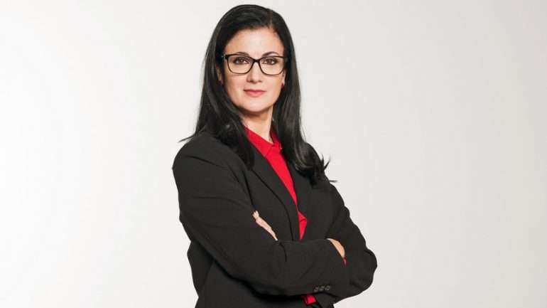 Teresa Paula Marques é a "Supernanny" da SIC, que ajuda famílias com dificuldades em educar crianças