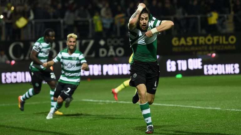 A celebração de Coates após o golo marcado em cima do final dos descontos concedidos por João Capela