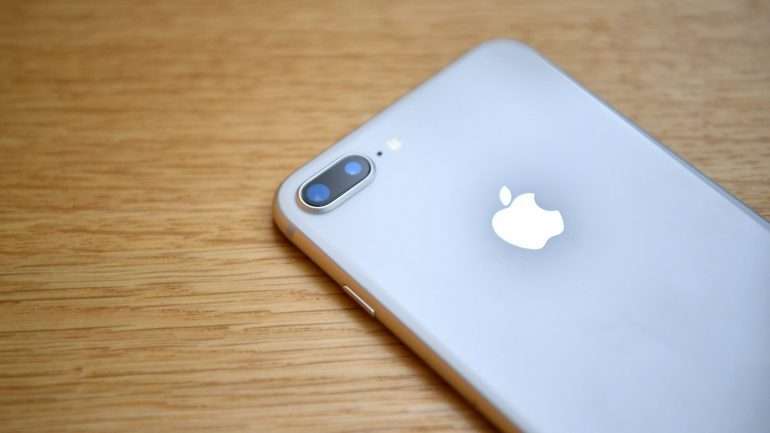 Esta vai ser a primeira incursão da Apple pelos "phablets": telemóveis gigantes que são parecidos com os tablets