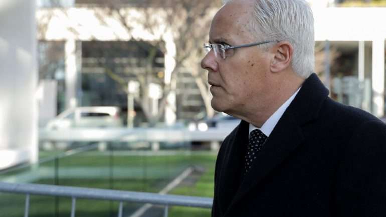 O antigo ministro da Administração Interna, Miguel Macedo, está acusado de quatro crimes no processo Vistos Gold