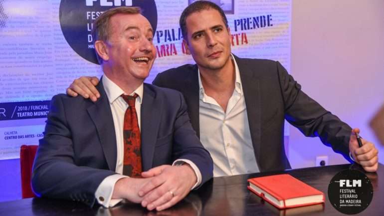Coube a Ricardo Araújo Pereira e a Mick Hume abrir a oitava edição do Festival Literário da Madeira