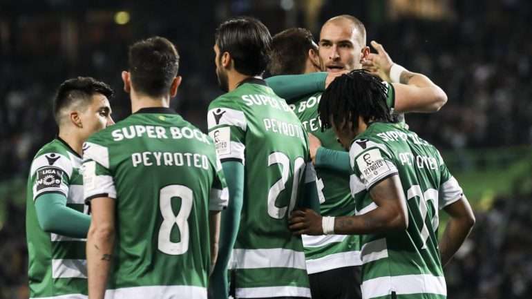 Bas Dost e Gelson Martins fizeram um golo e uma assistência, Bruno Fernandes acertou duas vezes nos postes
