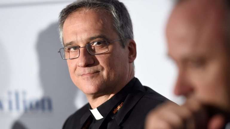 Dario Viganò era o prefeito da secretaria da comunicação do Vaticano