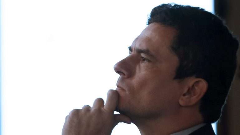 O juiz Sérgio Moro é o juiz responsável da Justiça Federal Brasileira pela Operação Lava Jato