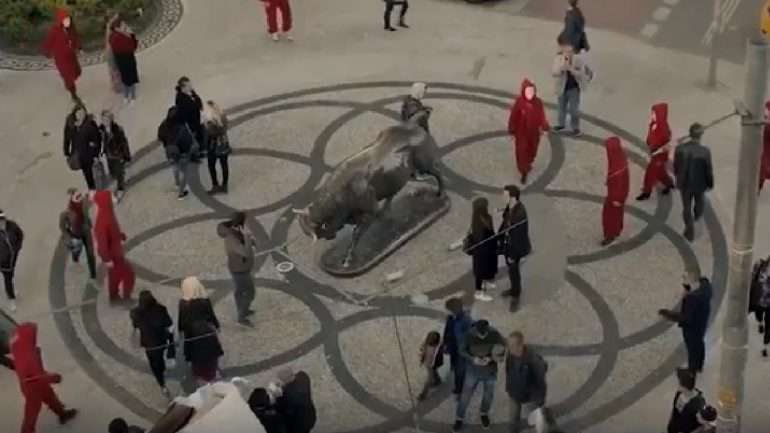 Centro de Kadiköy, que aparece no trailer partilhado pela Netflix Turquia