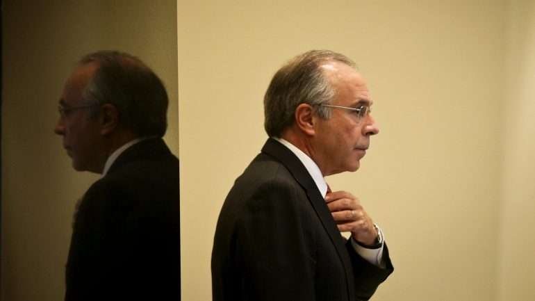 Luís Marques Mendes diz que "Mário Centeno quer ficar na história como o ministro das Finanças que acabou com os défices"
