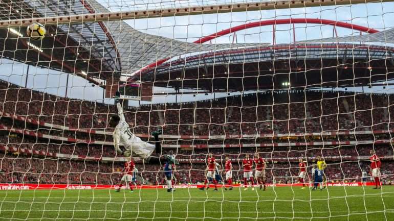 Golo de Herrera alterou por completo as contas do Campeonato para FC Porto, Benfica e também Sporting