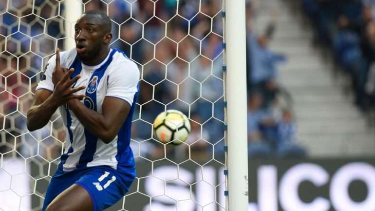 Marega marca e assiste no mesmo jogo pela quarta vez este ano