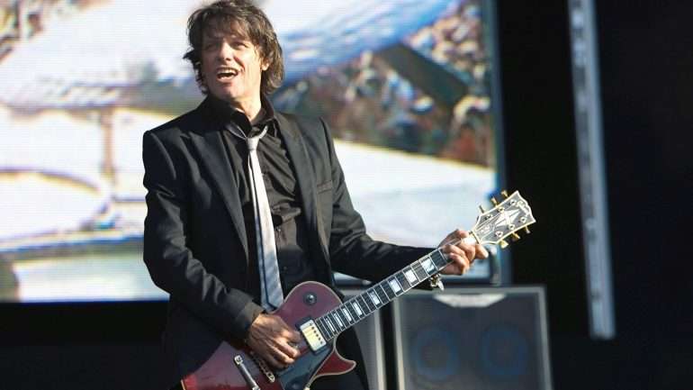 Zé Pedro morreu a 30 de setembro de 2017. Este verão, um conjunto alargado de músicos nacionais vai homenageá-lo em palco, no festival Super Bock Super Rock