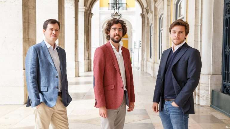 A Raize foi fundada em 2014 por António Marques, Afonso Fuzeta Eça e José Maria Rego