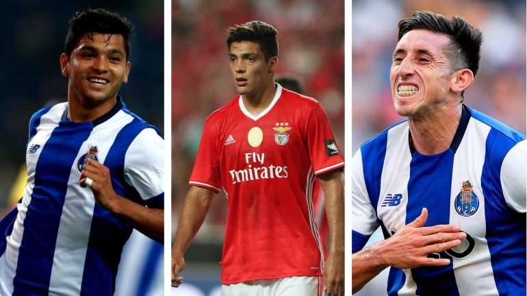 Jesús Corona, Raúl Jiménez e Héctor Herrera faziam parte do grupo de jogadores da seleção mexicana que foram apanhados numa festa com álcool e mulheres