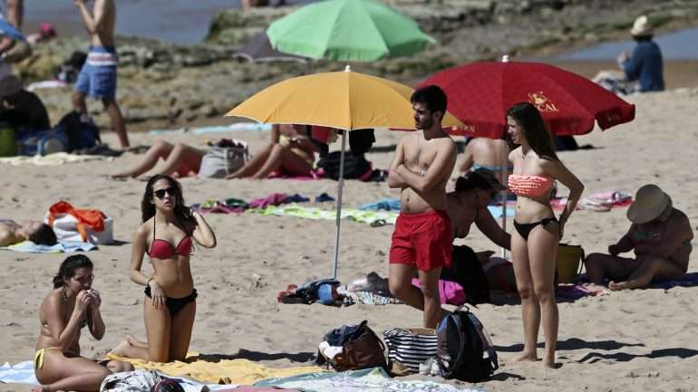 Na quarta-feira, a previsão já aponta para céu pouco nublado, sem precipitação e com uma subida da temperatura máxima