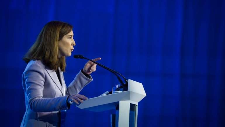 Cecília Meireles é candidata à liderança da distrital do CDS do Porto, mas tem oposição