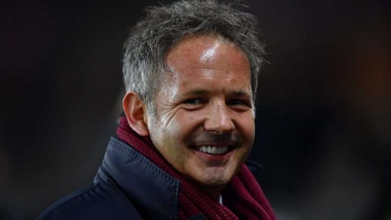 Mihajlovic treinou o Bolonha, o Catania, a Fiorentina, a Sampdoria, o Milan e o Torino em Itália.