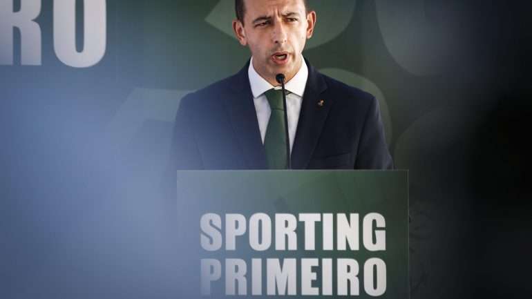 Carlos Vieira apresentou candidatura na rua do Passadiço, onde o Sporting teve a sua sede ao longo de mais de 20 anos