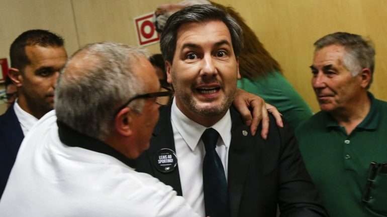 Bruno de Carvalho afirmou esta segunda-feira que "renasceu" com resultado de uma das providências cautelares apresentadas