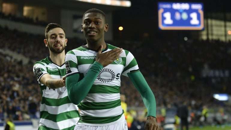 Como diz o resultado, 1-1 para o Sporting: Rafael Leão rescindiu e saiu mesmo, Bruno Fernandes rescindiu mas voltou atrás