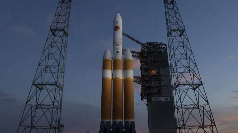 No dia 11 de agosto, a preparação do lançamento gastou os 65 minutos possíveis e teve de continuar em terra