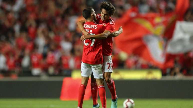 João Félix entrou aos 71' para o lugar de Pizzi e marcou 15 minutos depois de cabeça após cruzamento de Rafa